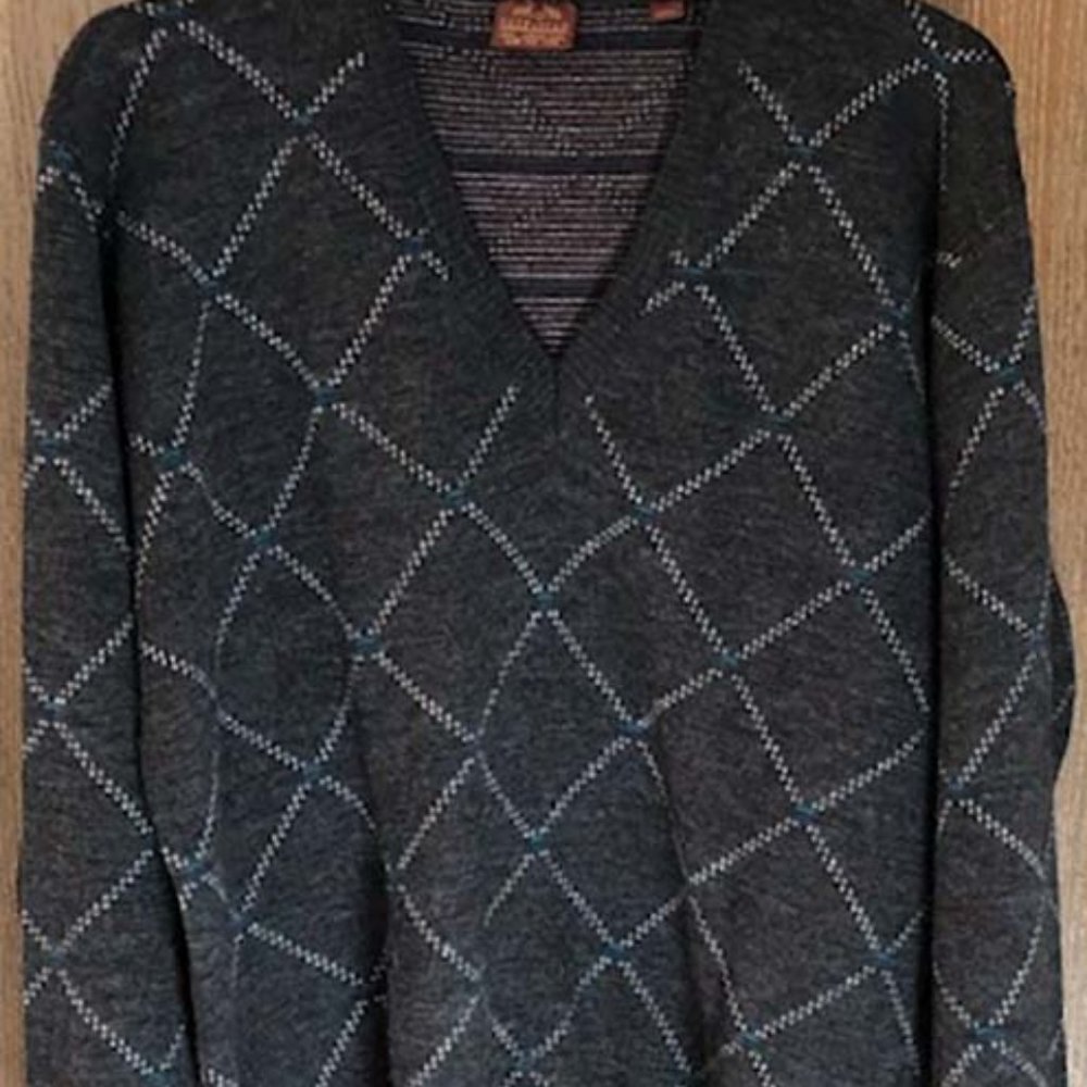 Men's Sweater - Nordstrom - Gray Diamonds - V-Neck - 100% Merino Wool - Size L